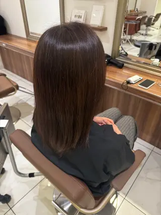 カラー 岡本 一太のヘアスタイル