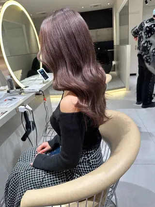 セミロング カラー ヘアアレンジ 《髪質改善✖️オリー ブ🧸》小嶋拓也のヘアスタイル