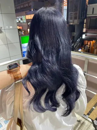 セミロング aya/小顔レイヤー /柔らかカラーのヘアスタイル