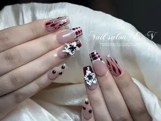 ネイル E.N🦋 長さ出し/持ち込みのネイルデザイン