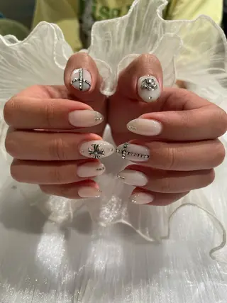 ネイル るか/透明感 カラー/アレンジのヘアスタイル