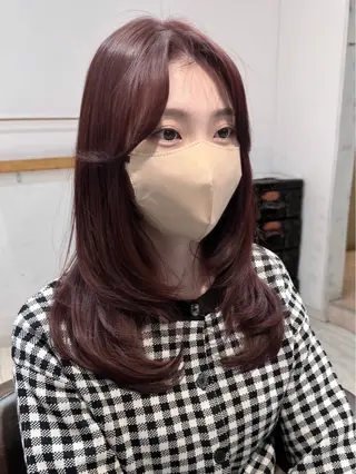 セミロング レイヤーカット ✨️進藤ひかりのヘアスタイル