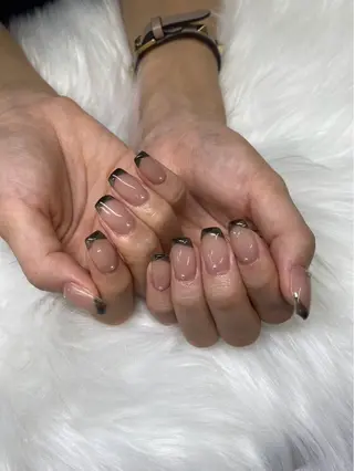 ネイル PEEKABOO京橋 EYE&NAILのマツエク・マツパデザイン