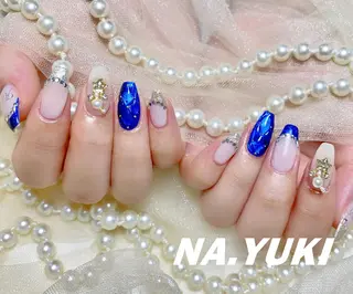 ネイル 🌷 Mooning 🌷のネイルデザイン