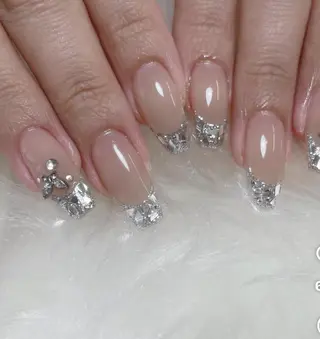 ネイル Hanni ANA.CHUOのネイルデザイン