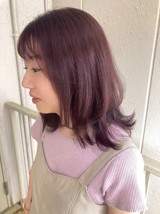 ミディアム roka ノゾミのヘアスタイル
