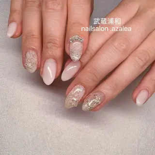 ネイル R inのネイルデザイン