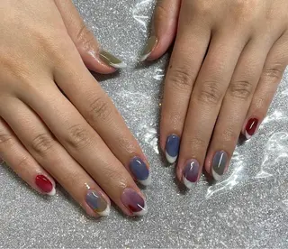 ネイル VIERU 🌈🎀💖のネイルデザイン