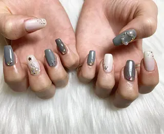 セミロング ネイル 渡邊 亜貴のネイルデザイン