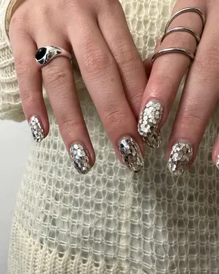 ネイル kiii.__ ✴︎*のネイルデザイン