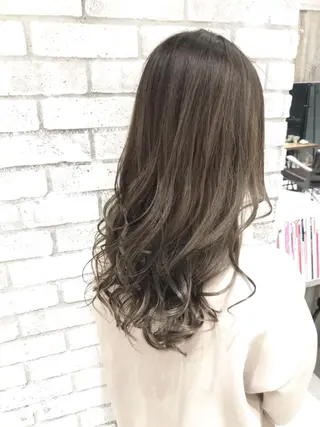 ロング カラー パーマ ヘアアレンジ メンズ キッズ マツエク・マツパ バレイヤージュ/ 髪質改善/渡邉悟🌱のヘアスタイル