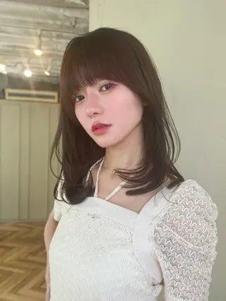 ミディアム レイヤー/顔周り 田山　穂波のヘアスタイル