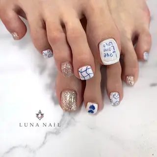 ネイル アトリエ　ミモザ所属・いまむら あかりのネイルデザイン