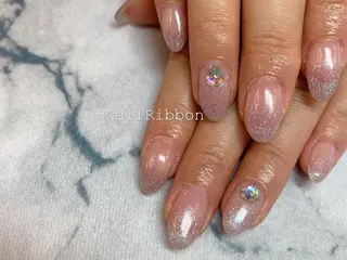 ネイル ネイルリボン 伊藤のネイルデザイン