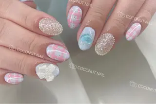 ネイル 神田 ココナッツのネイルデザイン