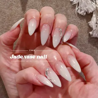 ネイル ✰Jade.vase 银座のネイルデザイン