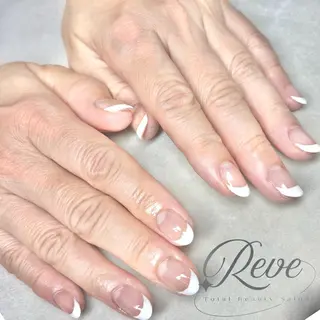 ネイル Reveトータル ビューティサロンのネイルデザイン