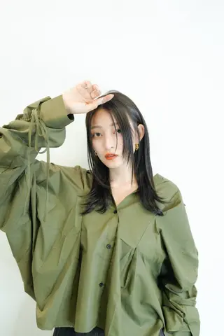 ミディアム カラー opus 店長大和 レイヤー/赤み消しのヘアスタイル