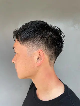 ショート メンズ FADE&LINE登戸店所属・🔥メンズ専門 美容師🔥 柳澤陵心のヘアスタイル