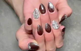ネイル LAVISH nail salonのネイルデザイン