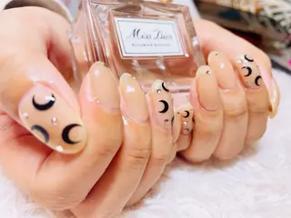 ネイル 頑張る女性の味方✴︎ M.i　nail ♡のネイルデザイン