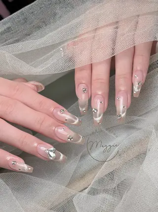 ネイル Maggie Nail🦩のネイルデザイン