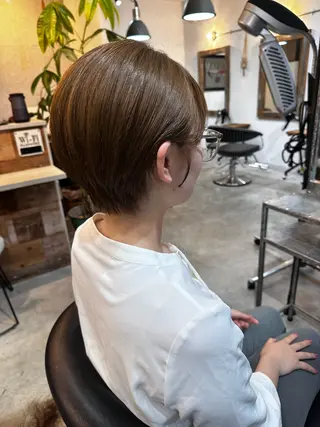 ショート SOURCE hair space所属・林 南美のヘアスタイル
