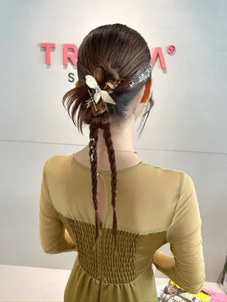 ロング ヘアアレンジ tricca daikanyama所属・hinako 🍒のヘアスタイル