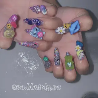 ロング ネイル ⛓Miyu ⛓のネイルデザイン