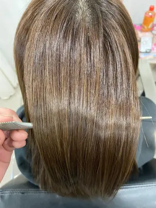 セミロング WHITE所属・WHITE 田中智之のヘアスタイル