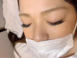 マツエク・マツパ GLITTER NAILS高速長田のマツエク・マツパデザイン