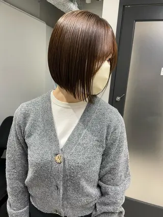 ショート 🌸インナーカラー 🌸藤井春華のヘアスタイル