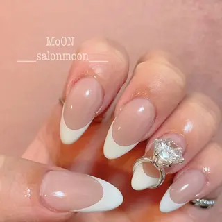 ネイル MoON...❤︎ MeGuのネイルデザイン