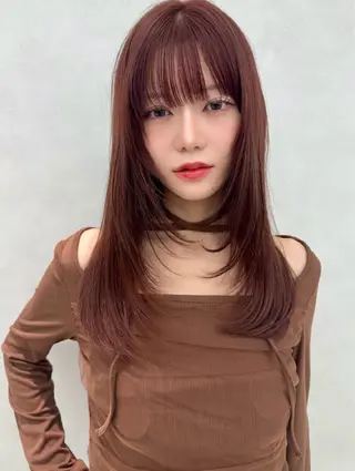 ロング ✨艶カラーと縮毛矯正 🦖しんのすけ🦖のヘアスタイル