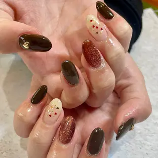 ネイル LUNI（シェアサロンHeartSpace内）所属・LUNI 久屋大通 ˚✧₊⁎/ yuriのネイルデザイン