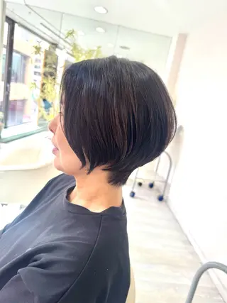 ショート カラー チーフデザイナー 西川凌史のヘアスタイル