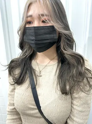 セミロング カラー ヘアアレンジ kai .のヘアスタイル