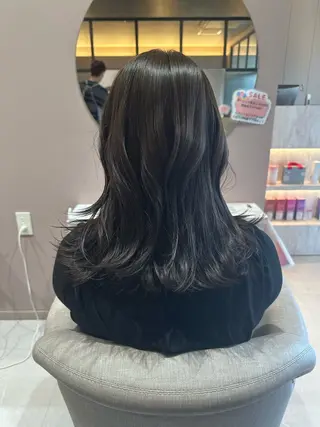 ミディアム 🧡似合わせレイヤー 艶カラーこなつ💛のヘアスタイル