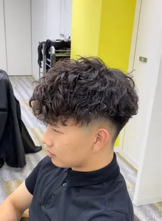 ショート パーマ メンズ 【メンズ特化】岩瀬 武【メンズパーマ】のヘアスタイル