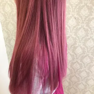 カラー ササキ トモシのヘアスタイル