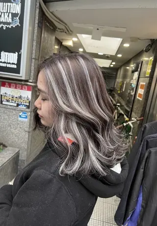 ミディアム カラー ROBIN所属・指名数No.1 /NAOYAのヘアスタイル