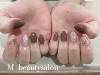 ネイル M+  Beauty Salonのネイルデザイン