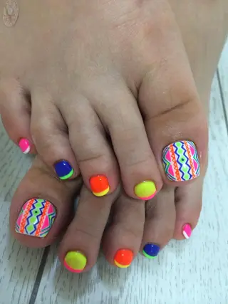 ネイル VIOLUS所属・VIOLUS 関目のネイルデザイン