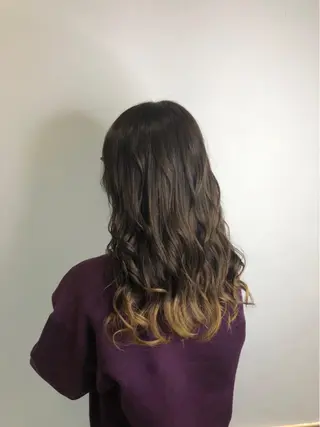 カラー インナー×縮毛矯正 ピンクカラー澤井里菜のヘアスタイル