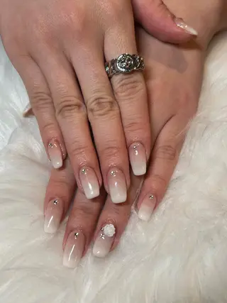 ネイル 矢澤 萌花のネイルデザイン