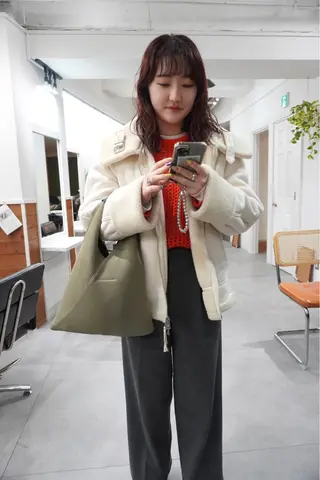 ミディアム カラー パーマ レイヤー／似合わせ TAKUYAのヘアスタイル