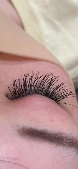 マツエク・マツパ eyelash aimy 小牧店所属・宇井 理絵の眉毛・アイブロウイメージ