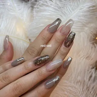 ロング ネイル 長さ出し専門 nynaのネイルデザイン