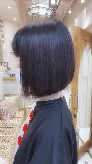 ミディアム パーマ ツヤ髪になりたい方へ 🩷柴田知亜希のヘアスタイル