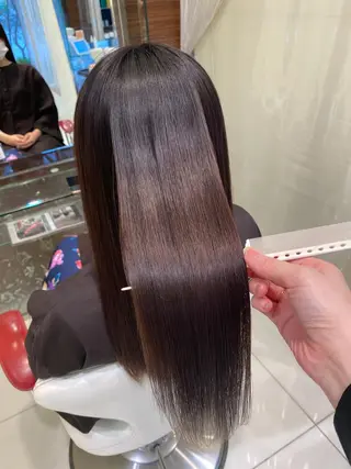 ロング ショートヘアはお任せ 冨樫真未のヘアスタイル